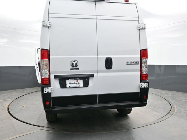 Used 2025 RAM ProMaster 2500 w/ Convenience Group image 41