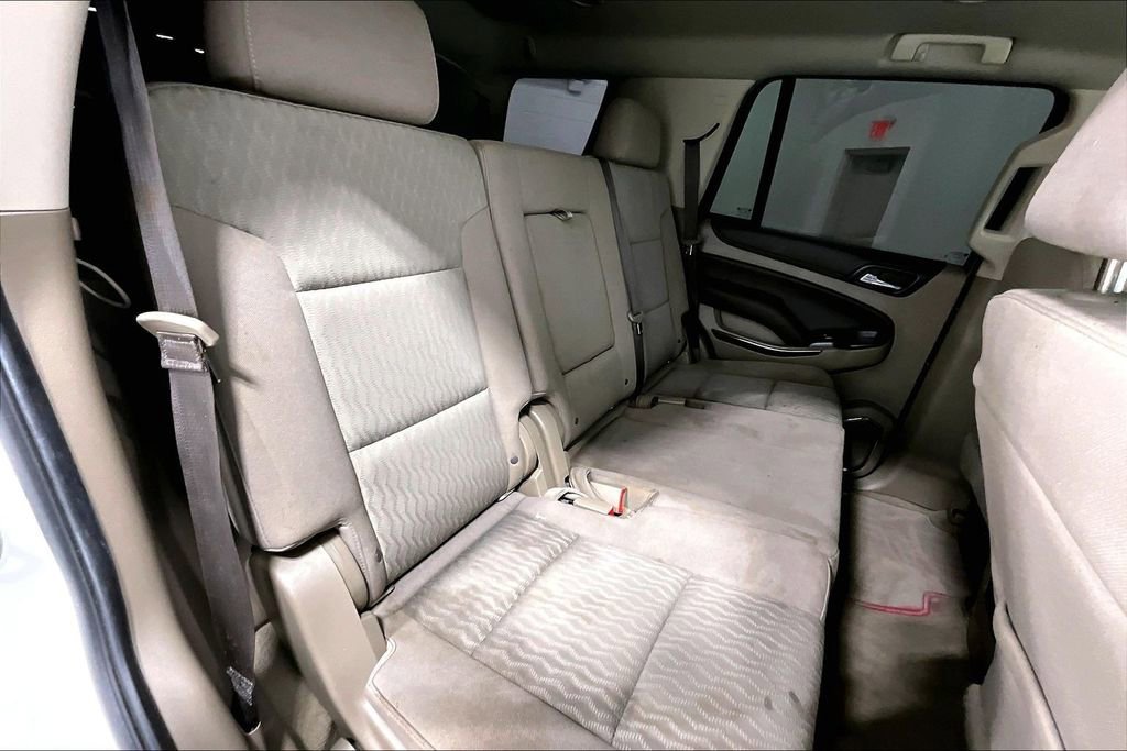 Used 2019 Chevrolet Tahoe LS w/ Enhanced Driver Alert Package RWD image 32