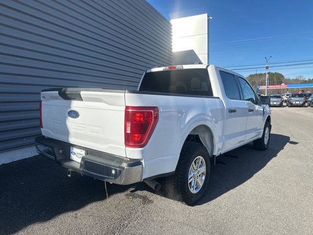Certified 2022 Ford F150 XLT w/ Equipment Group 301A Mid image 3