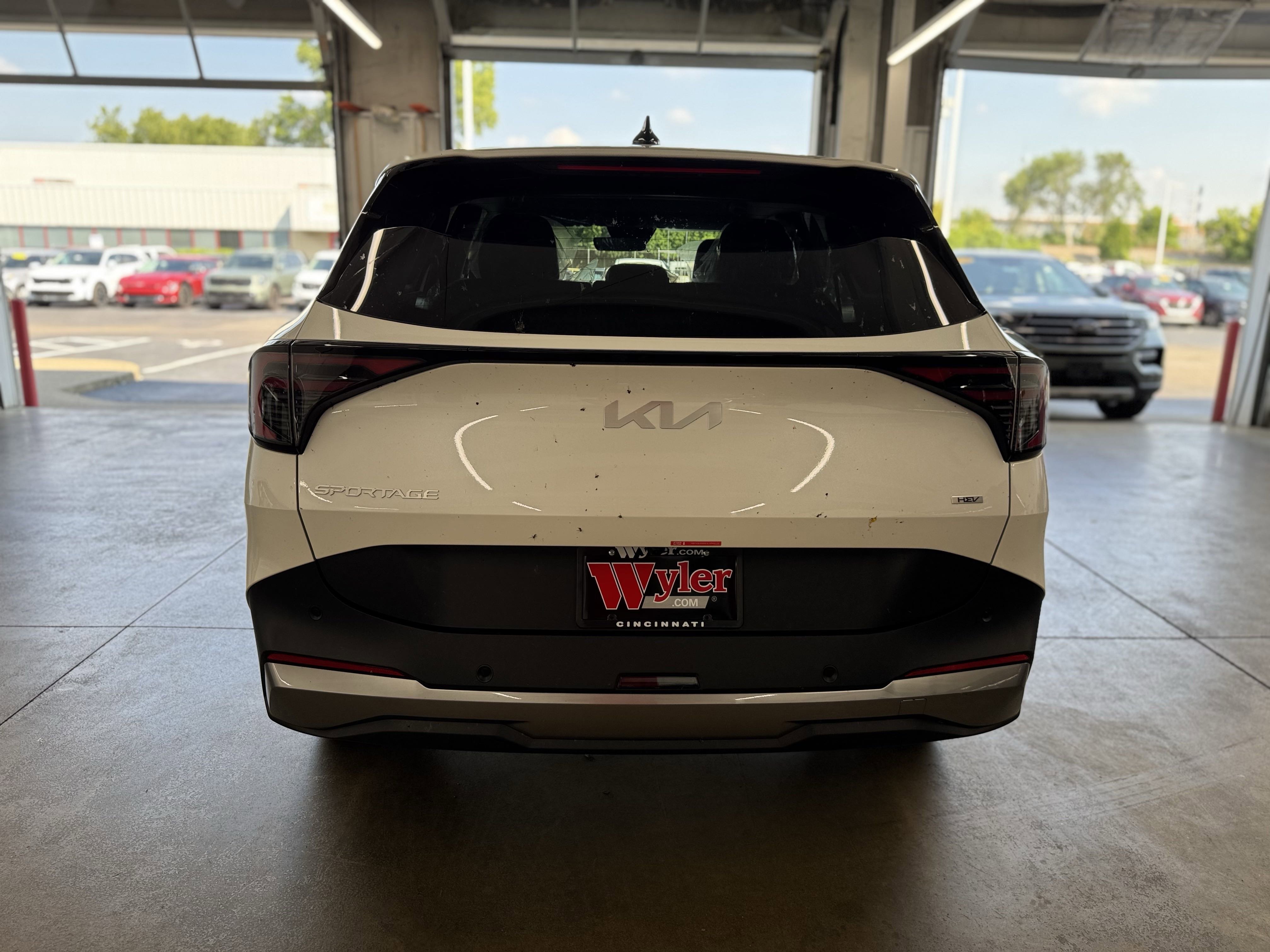 New 2026 Kia Sportage S AWD/4WD image 4