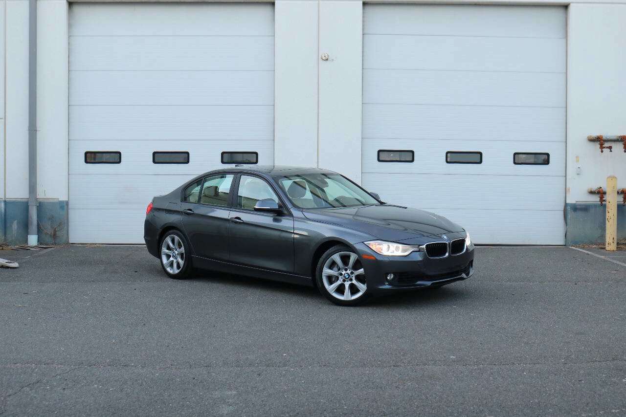 Used 2013 BMW 335i Sedan image 2
