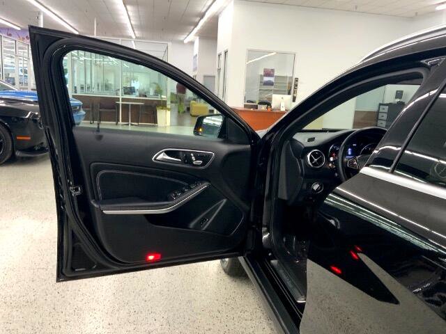 Used 2019 Mercedes-Benz GLA 250 4MATIC image 28