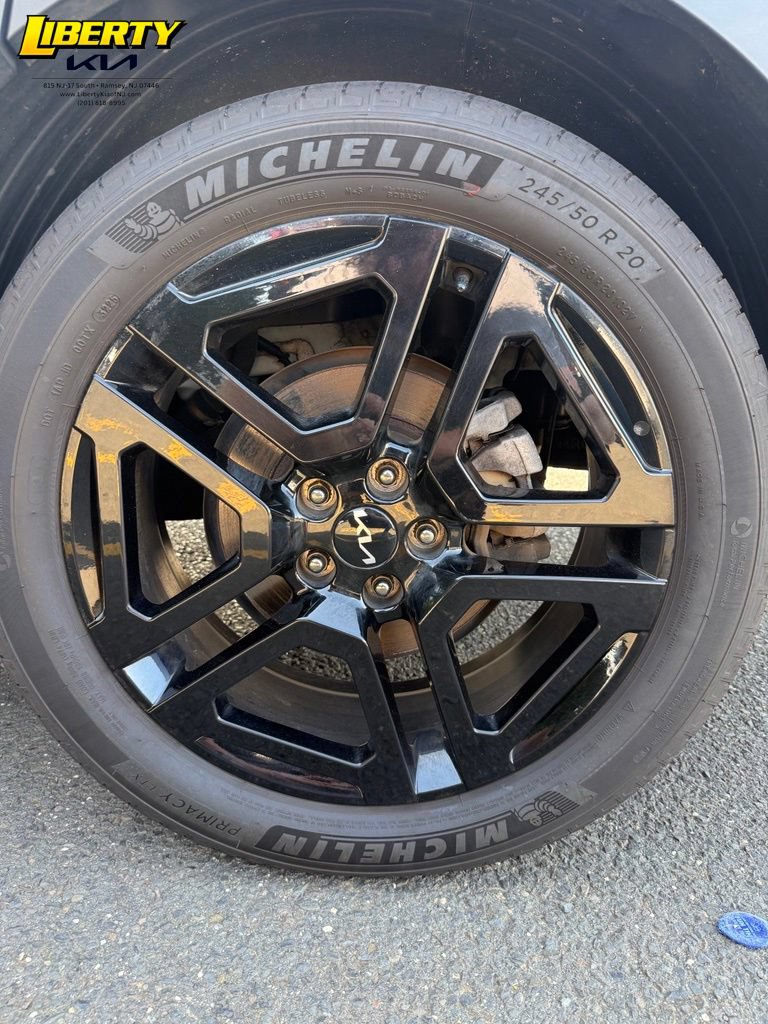 Used 2024 Kia Telluride SX X-Line AWD/4WD image 16