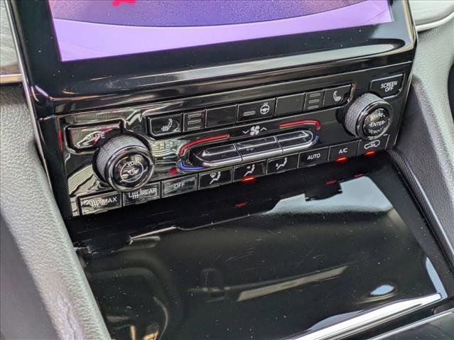 Used 2025 Jeep Grand Cherokee L Limited image 17