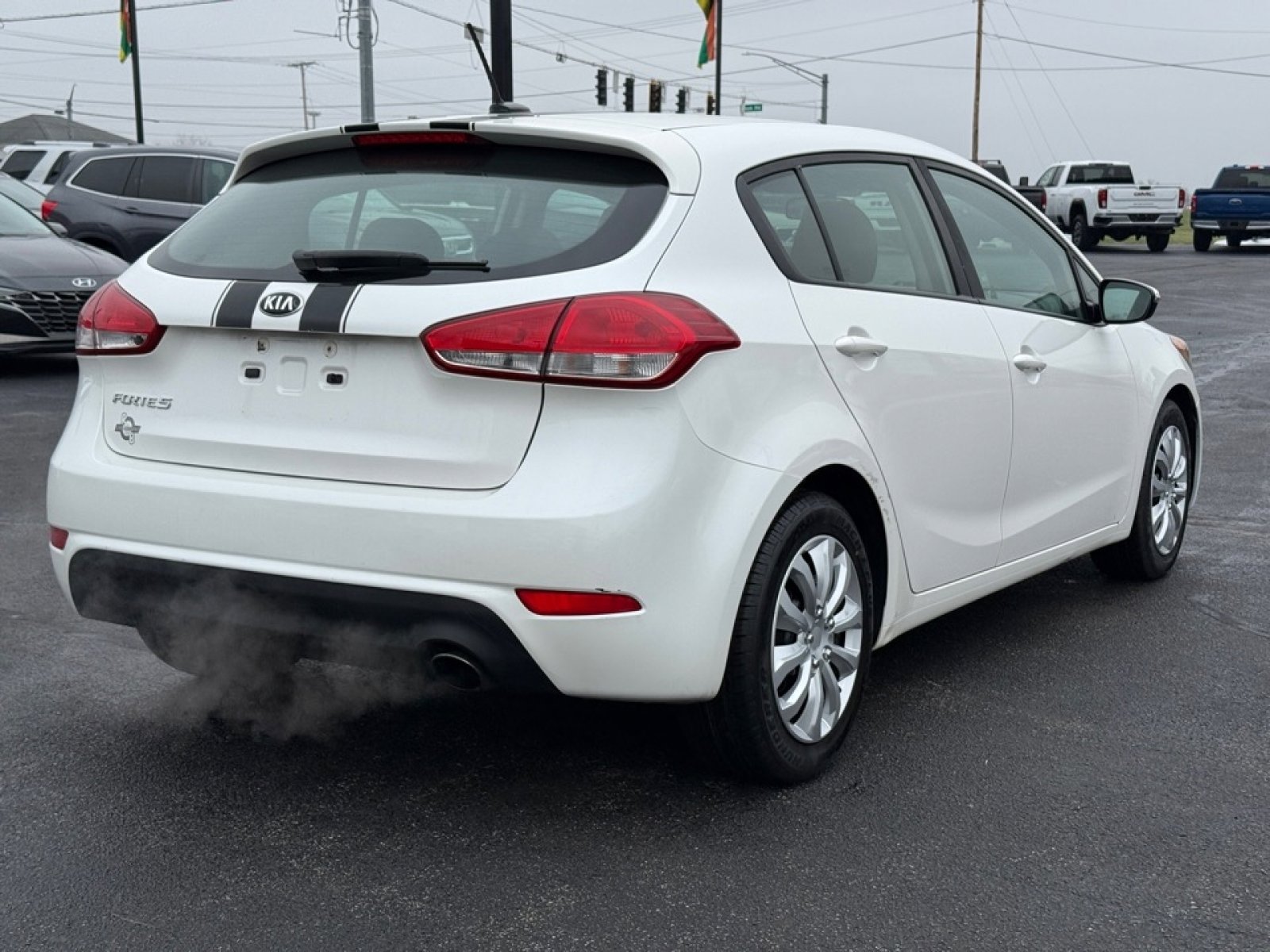 Used 2016 Kia Forte LX image 8