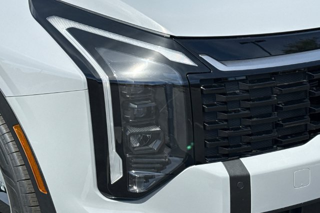 New 2027 Kia Sportage S FWD image 33