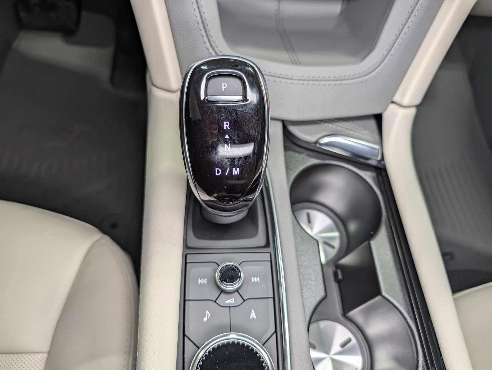 New 2026 Cadillac XT5 Premium Luxury w/ Driver Assist Package AWD/4WD image 27