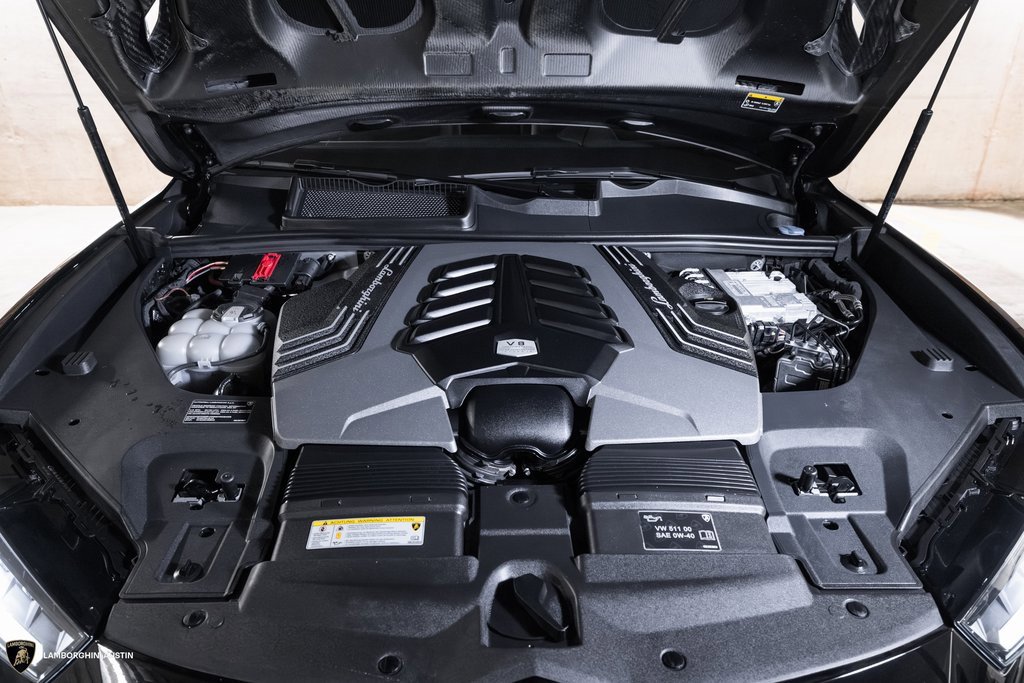 Used 2024 Lamborghini Urus S image 4
