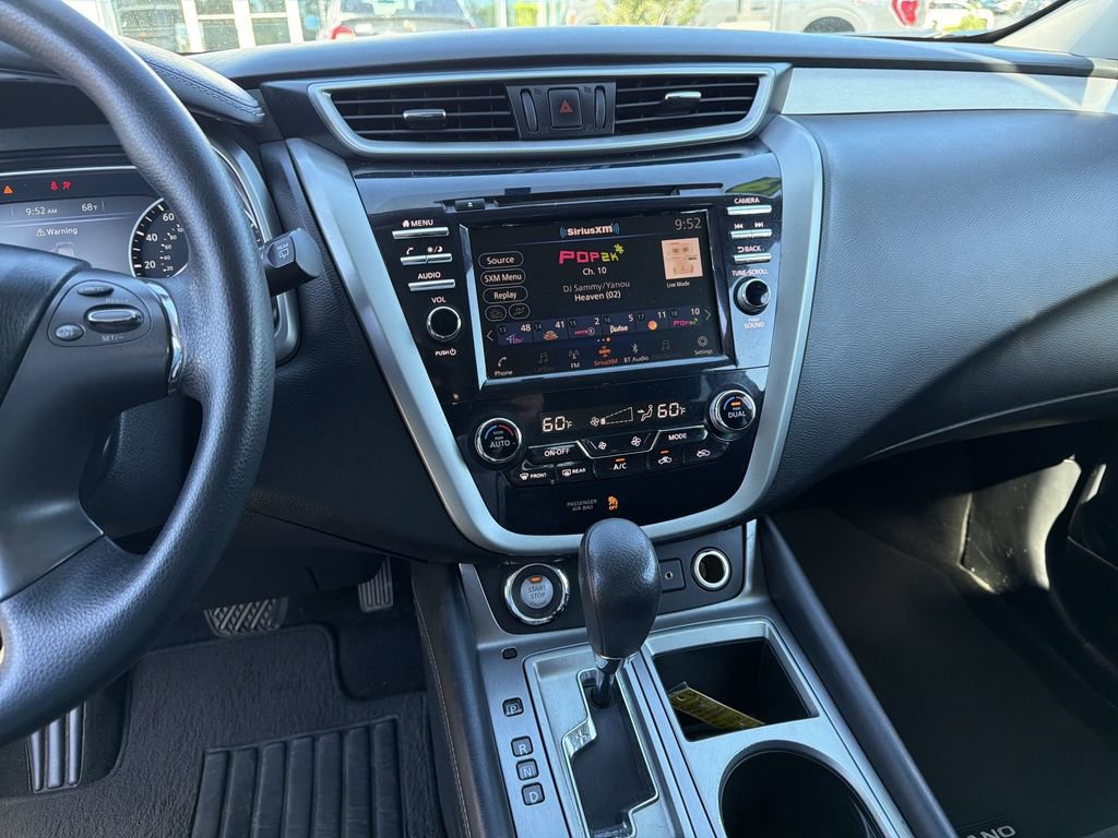 Used 2019 Nissan Murano S FWD image 10