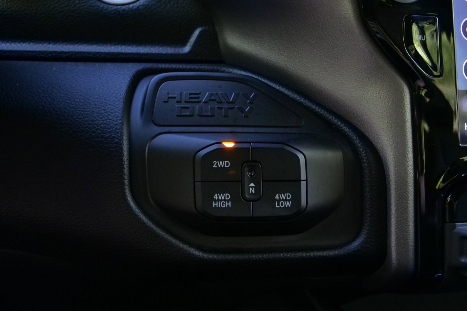 Used 2025 RAM 3500 Big Horn image 15