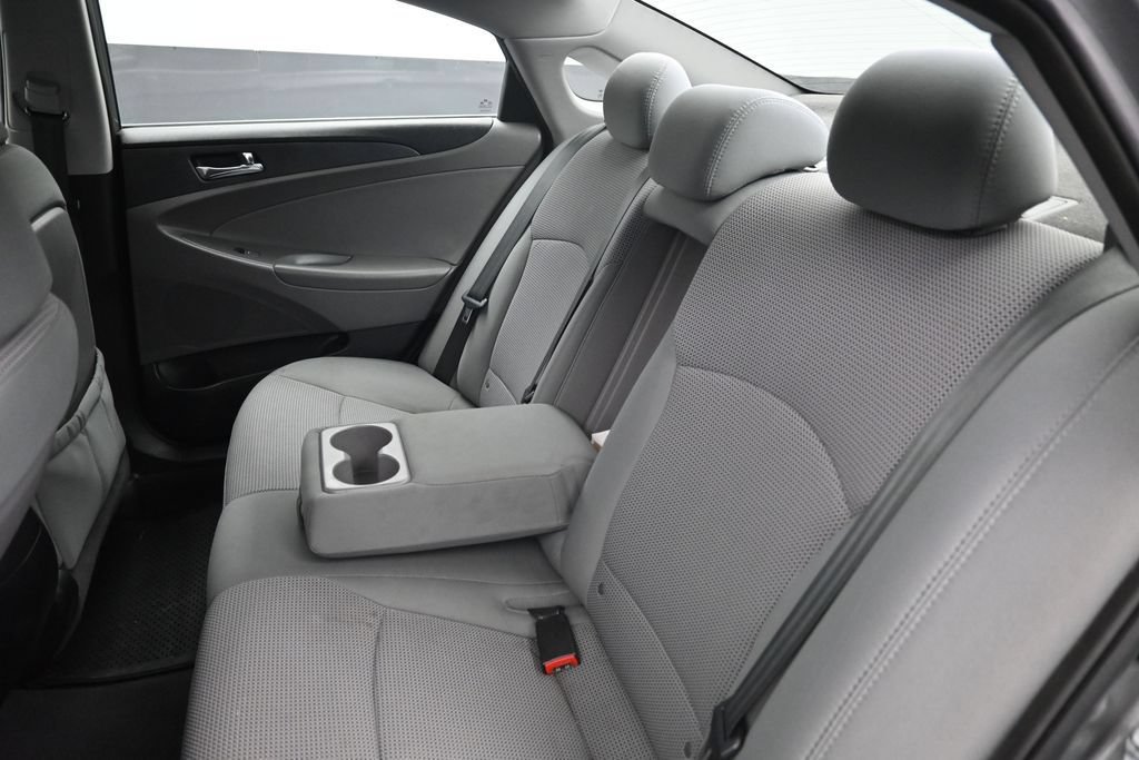 Used 2013 Hyundai Sonata GLS w/ Popular Equipment Pkg FWD image 23