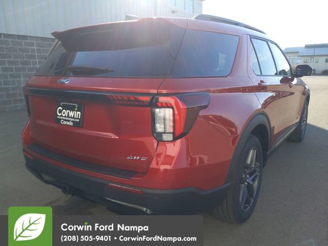 New 2026 Ford Explorer ST-Line w/ ST-Line Street Pack image 3