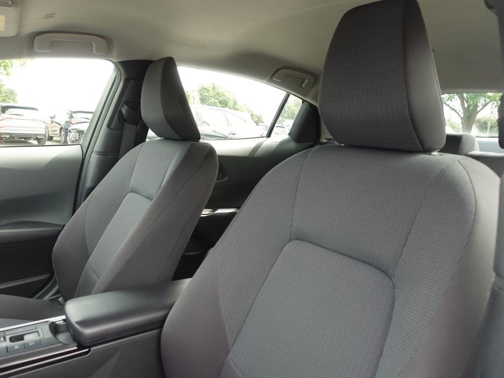 Used 2023 Toyota Prius LE image 22