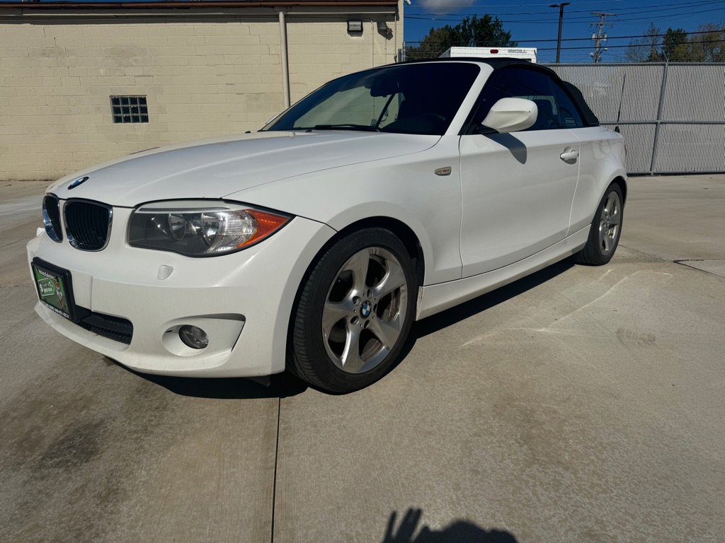 Used 2012 BMW 128i Convertible image 13