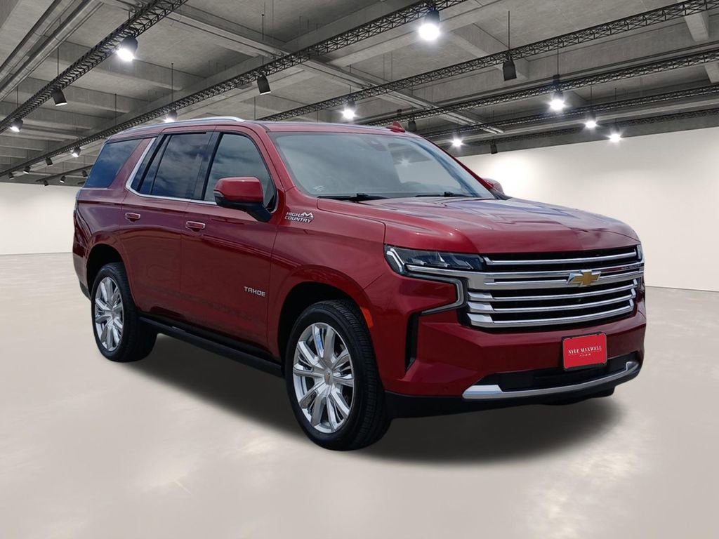 Used 2021 Chevrolet Tahoe High Country w/ Premium Package RWD image 2