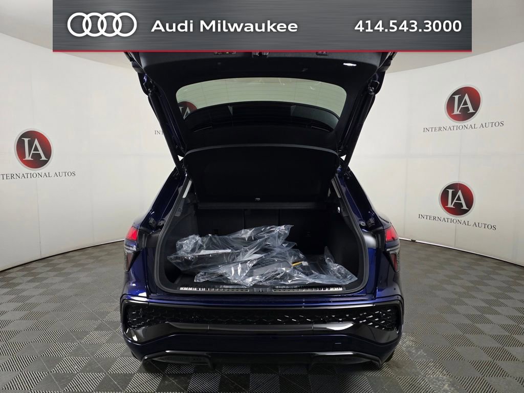 New 2026 Audi Q3 quattro 2.0T AWD/4WD image 9