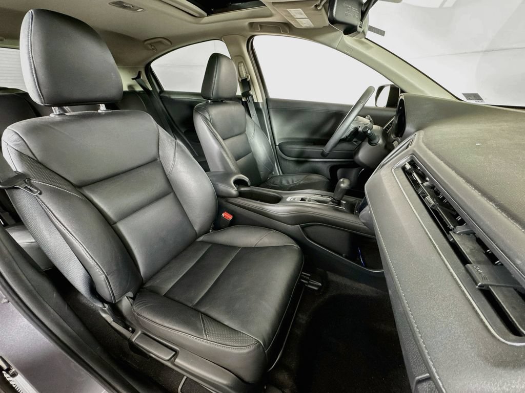 Used 2017 Honda HR-V EX-L image 28