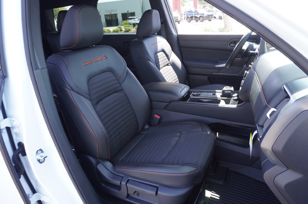 New 2026 Nissan Pathfinder Rock Creek w/ Rock Creek Premium Package AWD/4WD image 13