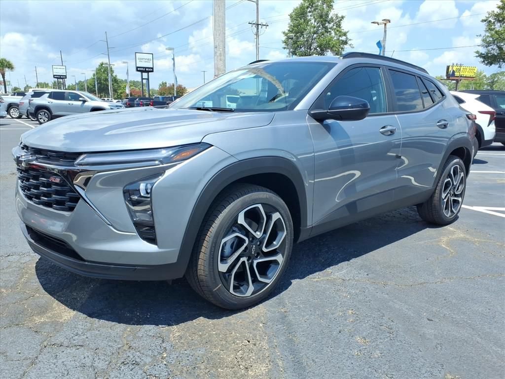 New 2026 Chevrolet Trax RS w/ Driver Confidence Package FWD image 8