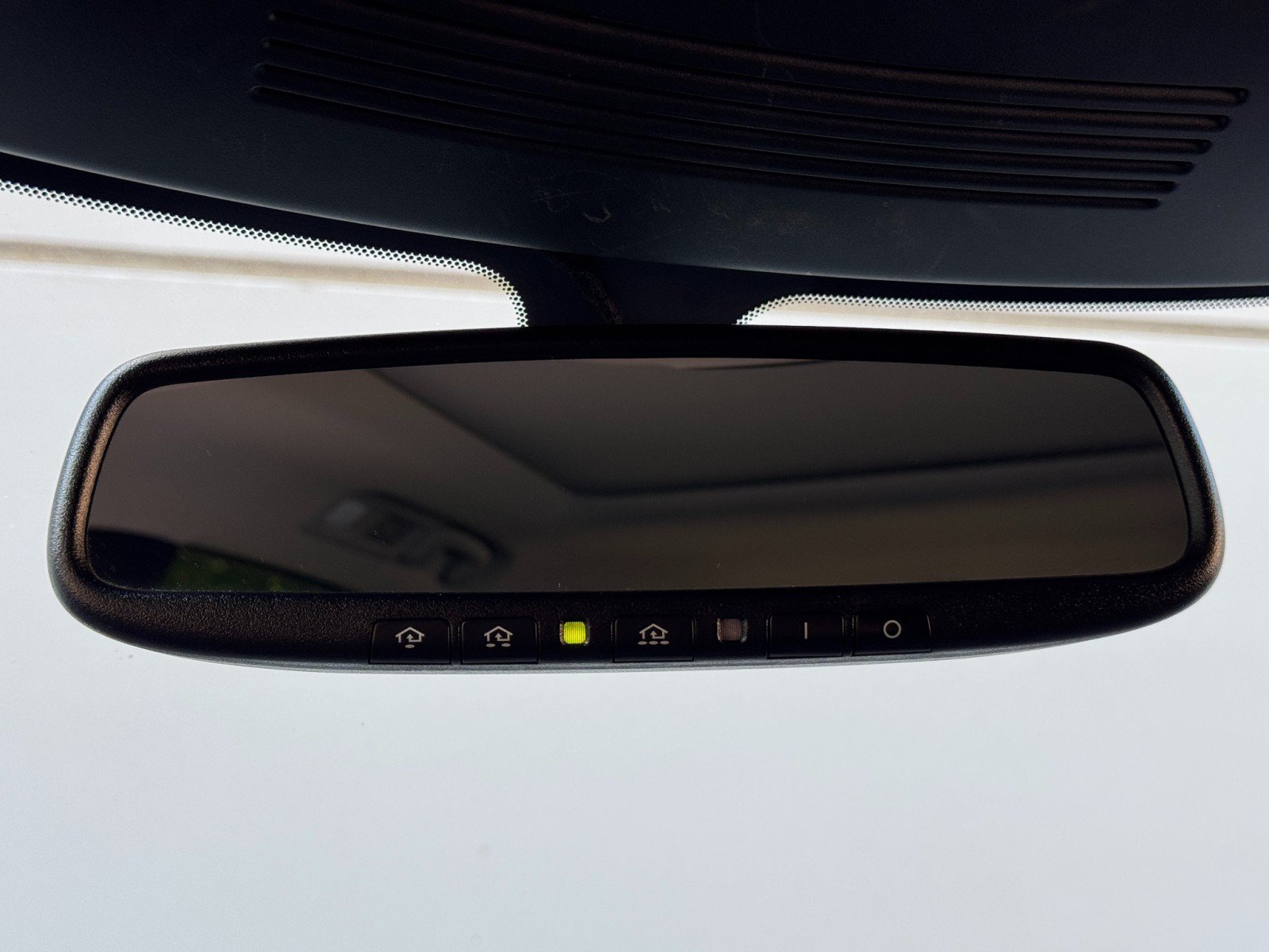 Used 2022 INFINITI QX60 Luxe w/ Performance Audio Package FWD image 33
