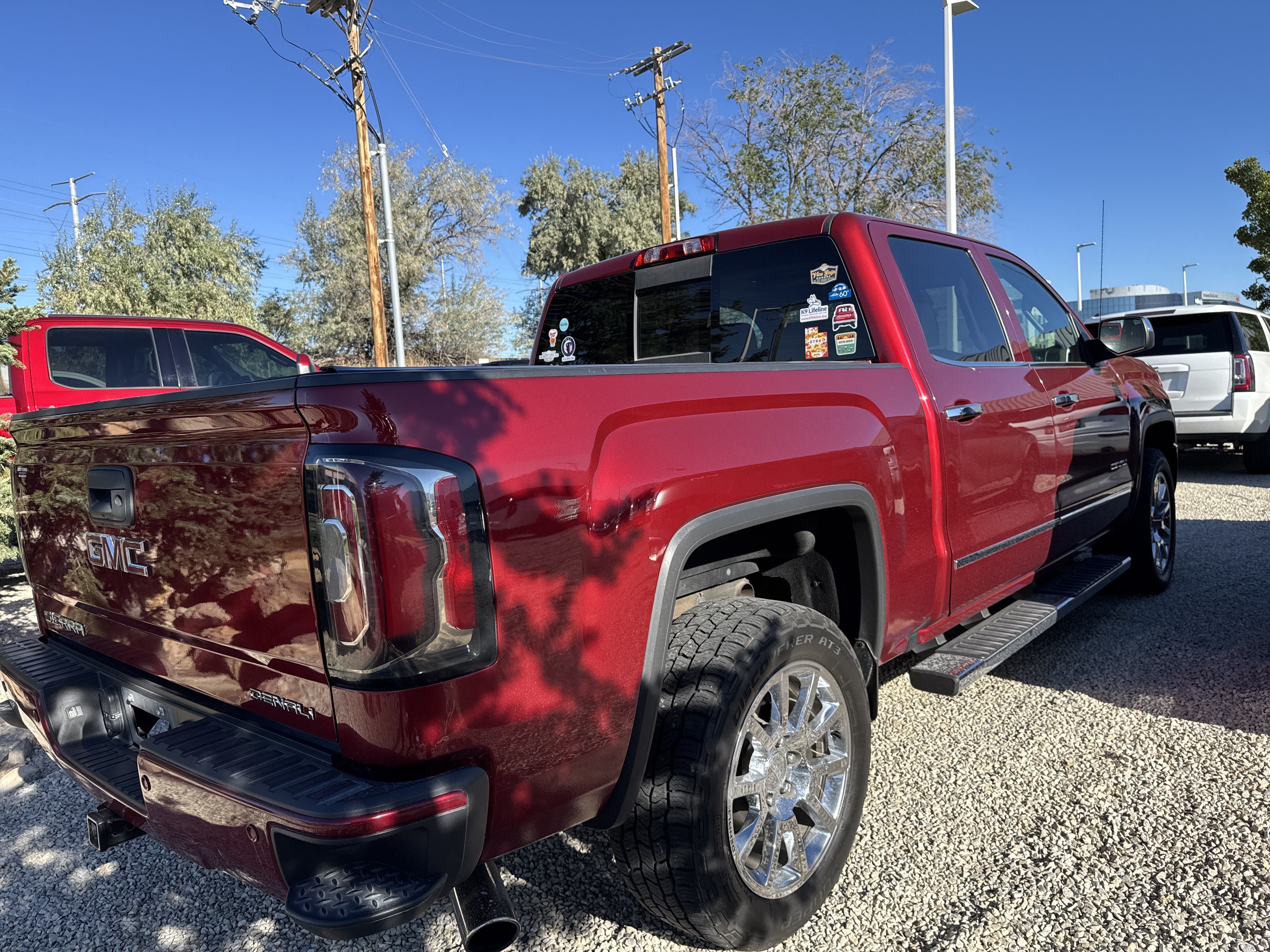 Used 2018 GMC Sierra 1500 Denali AWD/4WD image 3