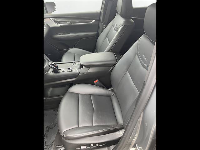 Certified 2024 Cadillac XT5 Sportv w/ Technology Package AWD/4WD image 11