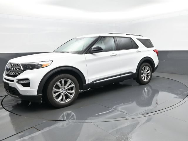 Used 2023 Ford Explorer Limited w/ Equipment Group 301A AWD/4WD image 2