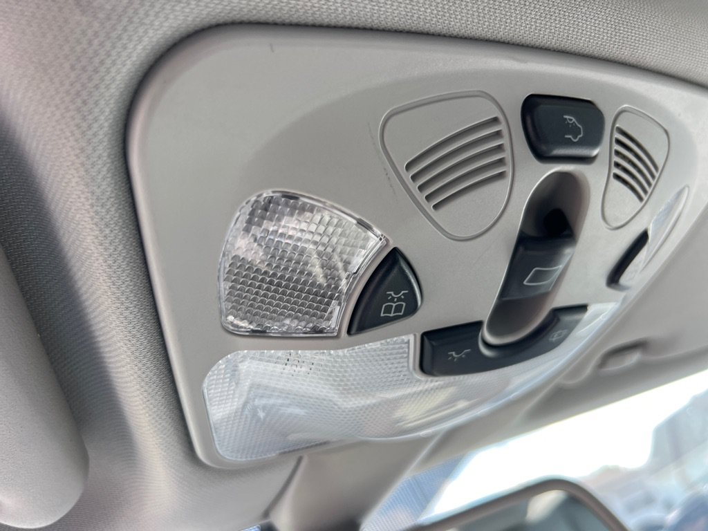Used 2007 Mercedes-Benz C 230 Sedan image 35
