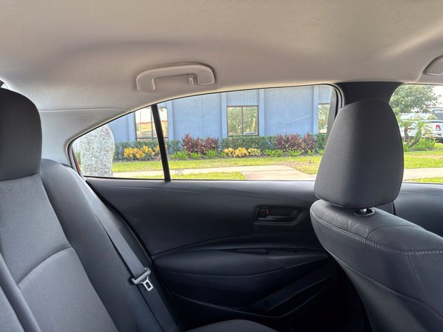 Used 2024 Toyota Corolla LE FWD image 13