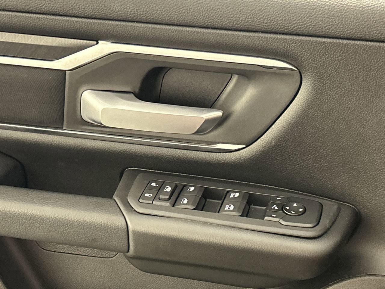Used 2025 RAM 1500 Big Horn RWD image 18
