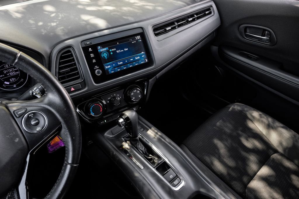 Used 2022 Honda HR-V Sport image 31