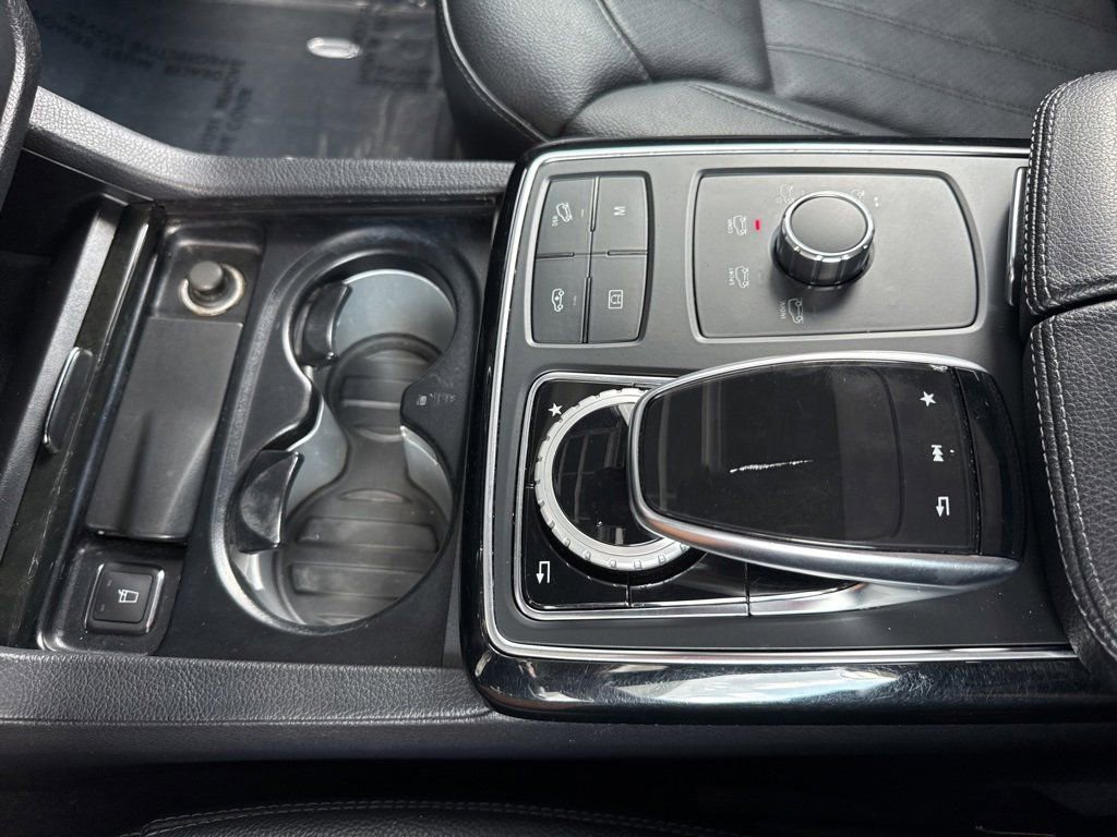 Used 2018 Mercedes-Benz GLS 450 4MATIC image 21