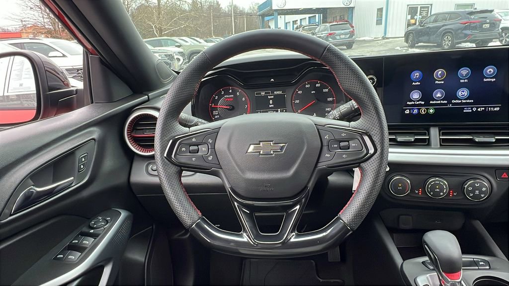 Used 2024 Chevrolet Trax RS w/ Driver Confidence Package image 25