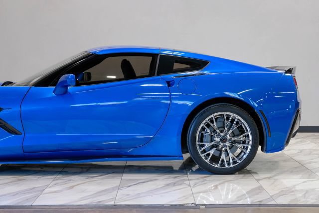 Used 2014 Chevrolet Corvette Stingray Coupe w/ 3LT Preferred Equipment Group RWD image 16
