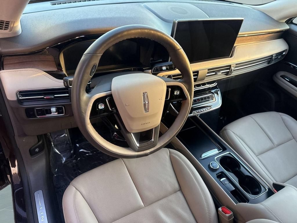 Certified 2023 Lincoln Corsair Reserve w/ Equipment Group 201A AWD/4WD image 11