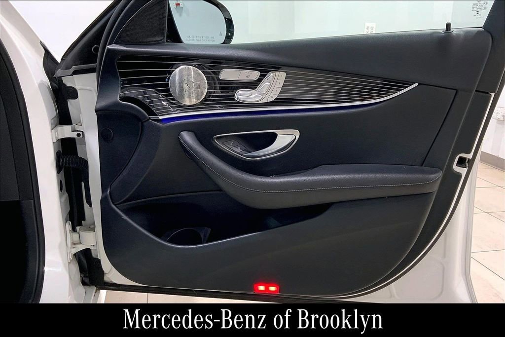 Used 2022 Mercedes-Benz E 350 4MATIC Sedan image 25