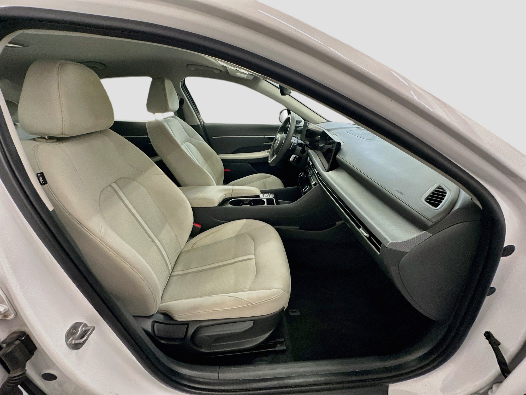 Used 2025 Hyundai Sonata SEL FWD image 32