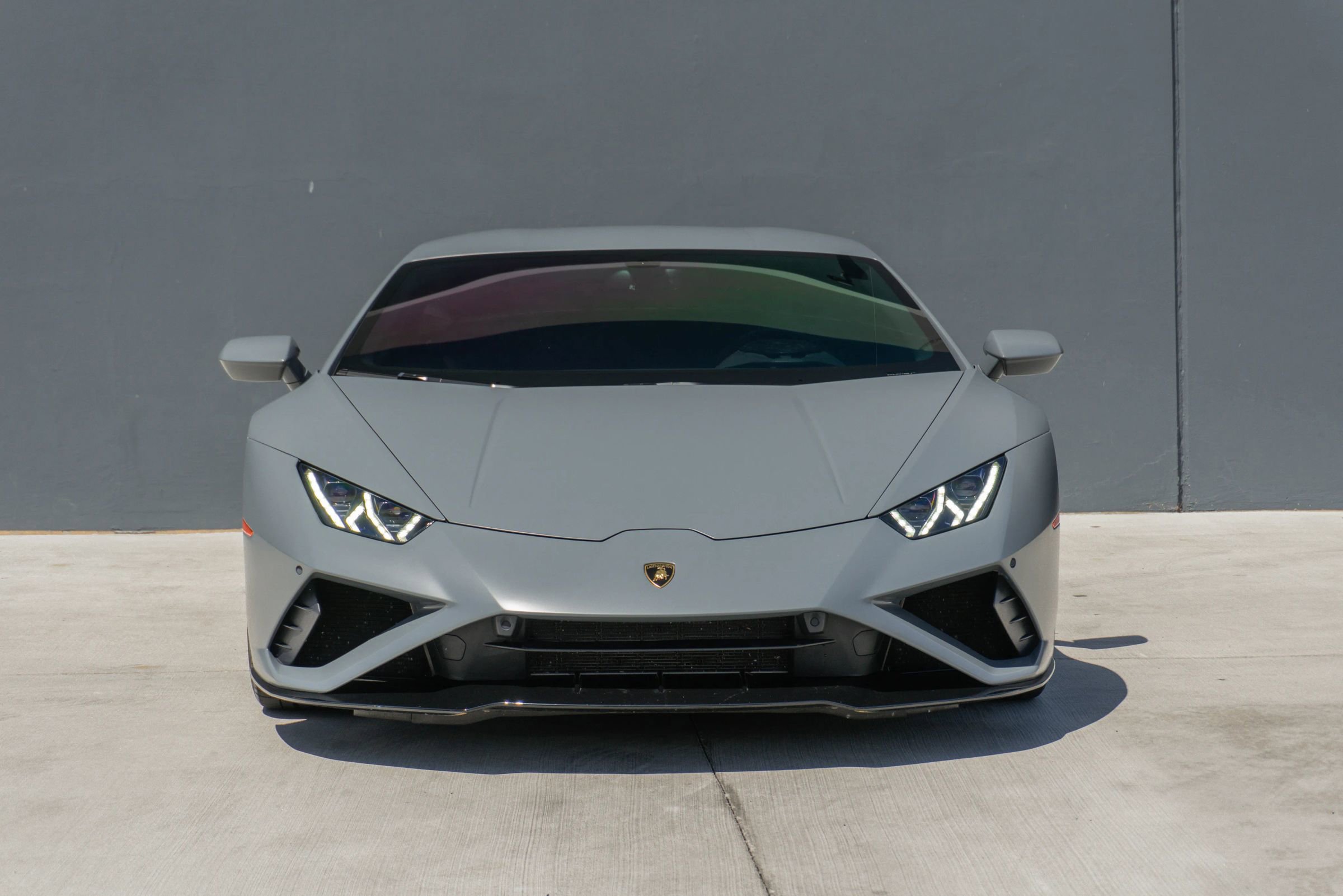 Used 2022 Lamborghini Huracan EVO RWD image 4