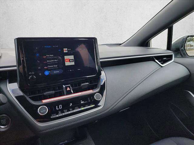 Used 2025 Toyota Corolla SE image 20