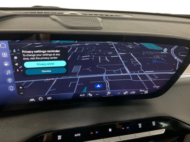 Used 2025 Buick Enclave Avenir w/ Super Cruise Package image 11