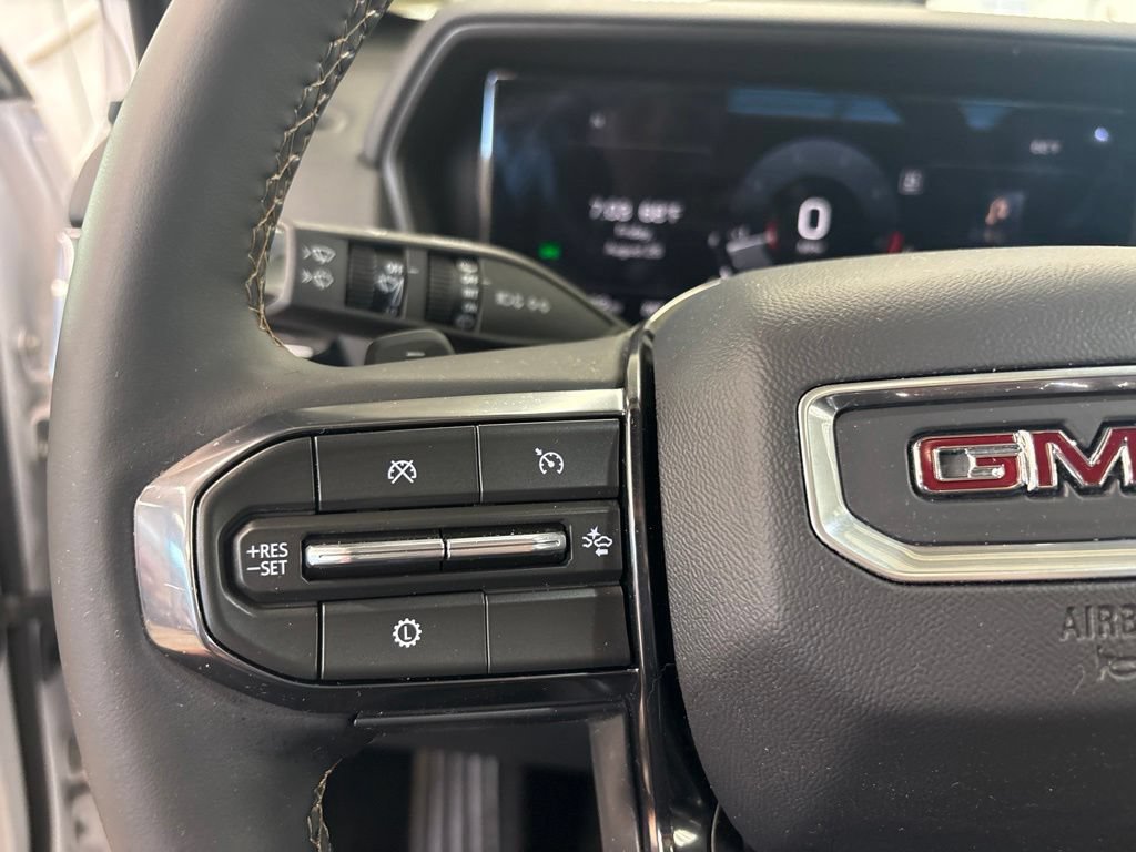 Used 2026 GMC Terrain AT4 w/ Convenience Package III AWD/4WD image 21