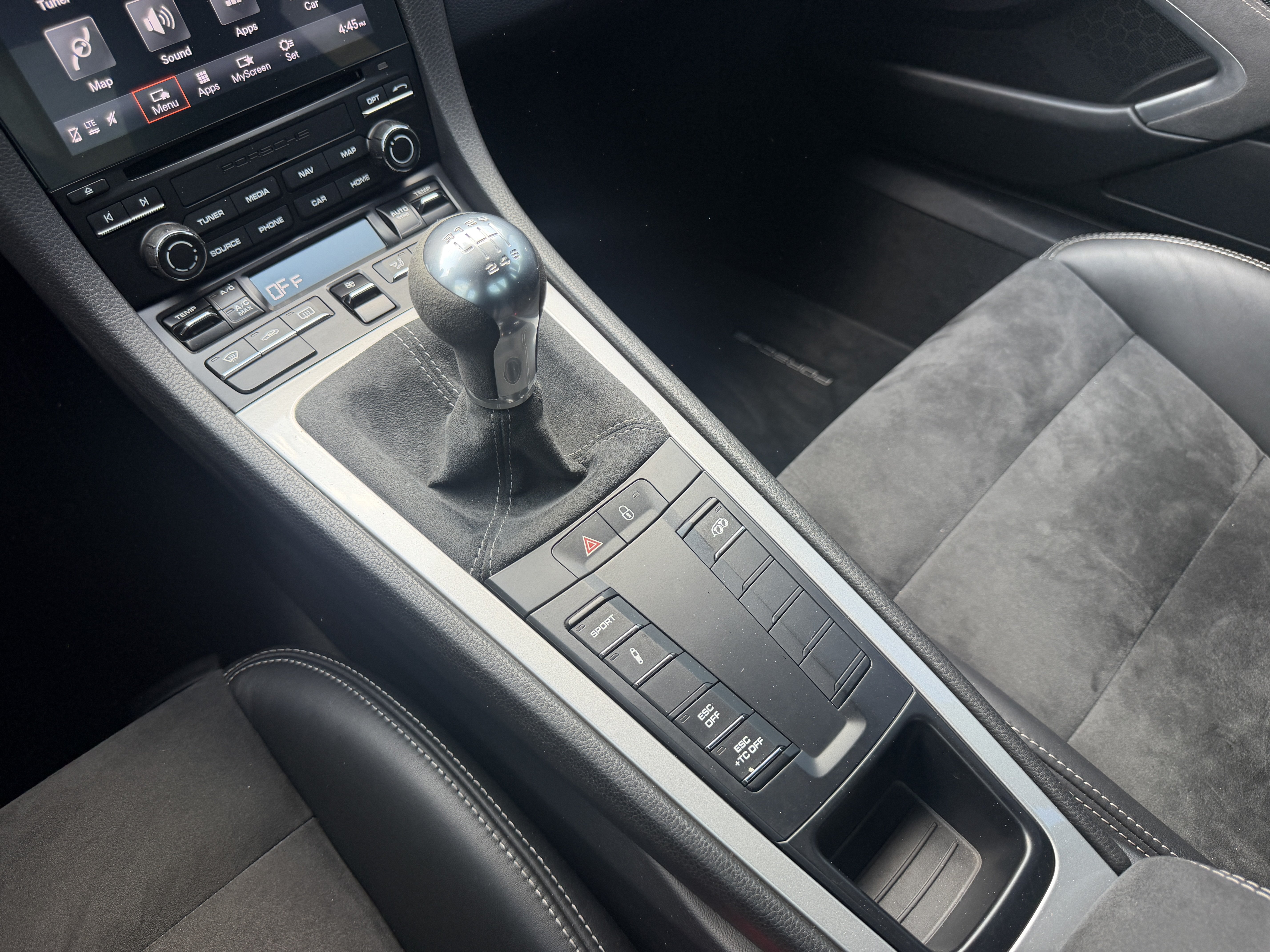 Certified 2019 Porsche 911 GT3 RWD image 28