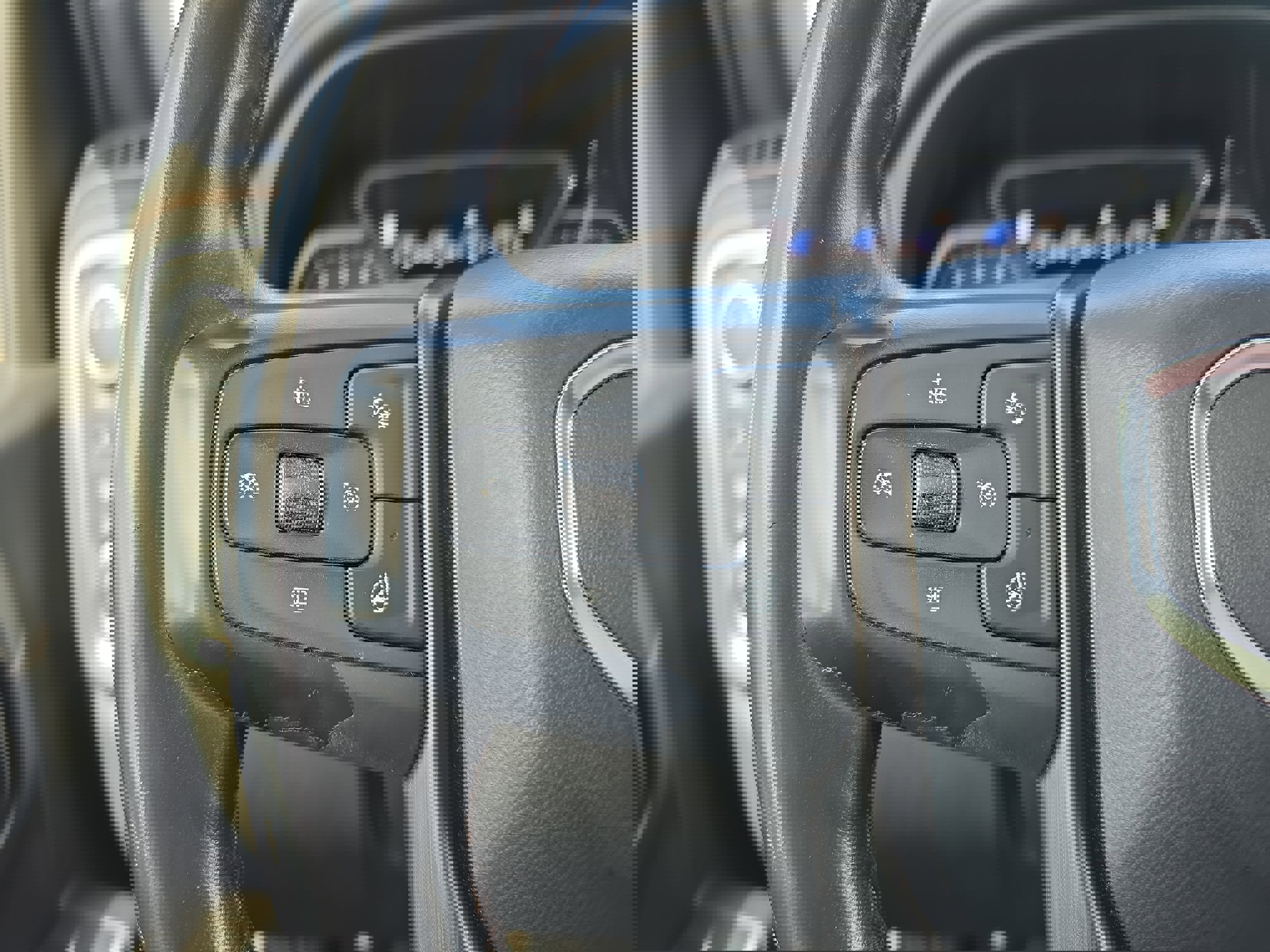 Used 2020 GMC Sierra 1500 AT4 w/ AT4 Premium Package image 16