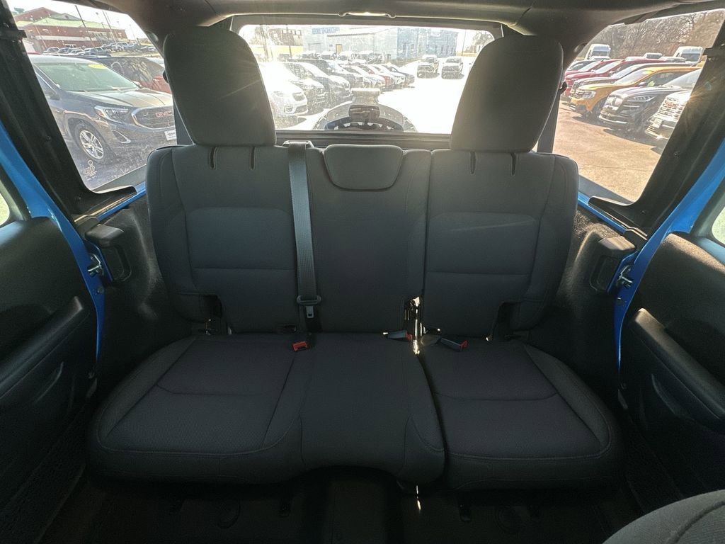 Used 2022 Jeep Wrangler Unlimited Willys image 22