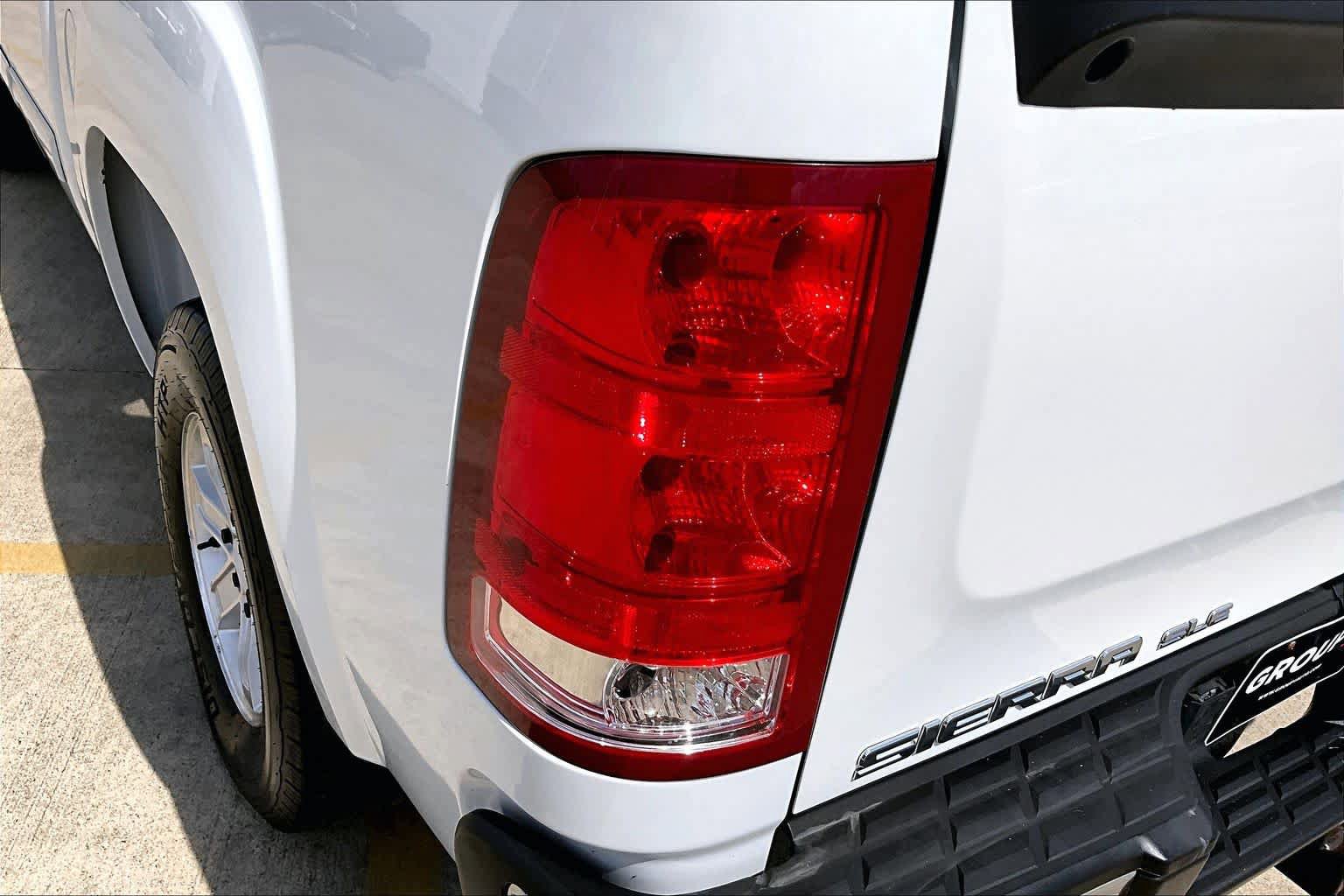 Used 2009 GMC Sierra 1500 SLE w/ Power Pack Plus image 25