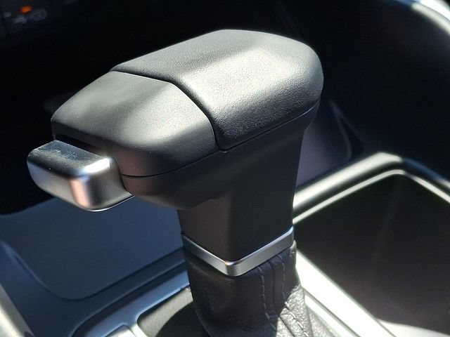 New 2026 Kia Sorento S FWD image 10