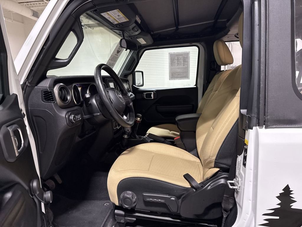 Used 2021 Jeep Wrangler Sport image 21