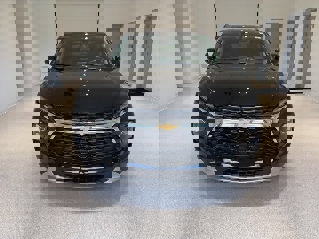 New 2025 Chevrolet Blazer LT w/ Convenience Package image 2