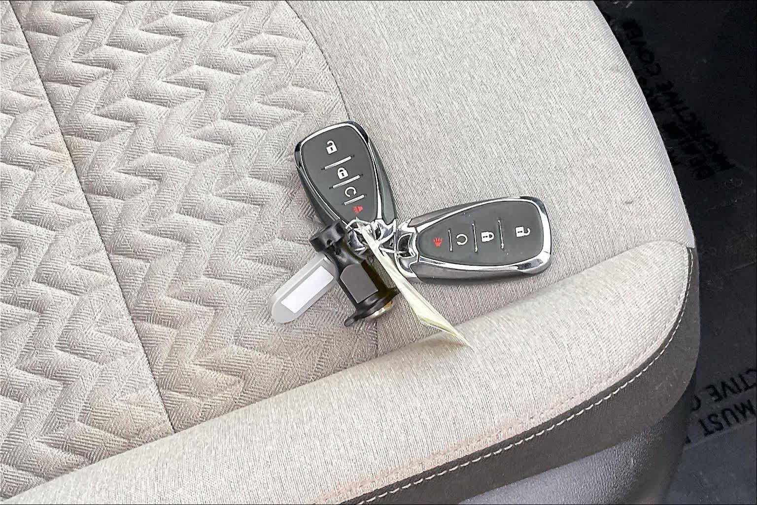 Used 2024 Chevrolet Equinox LS w/ LS Convenience Package FWD image 13