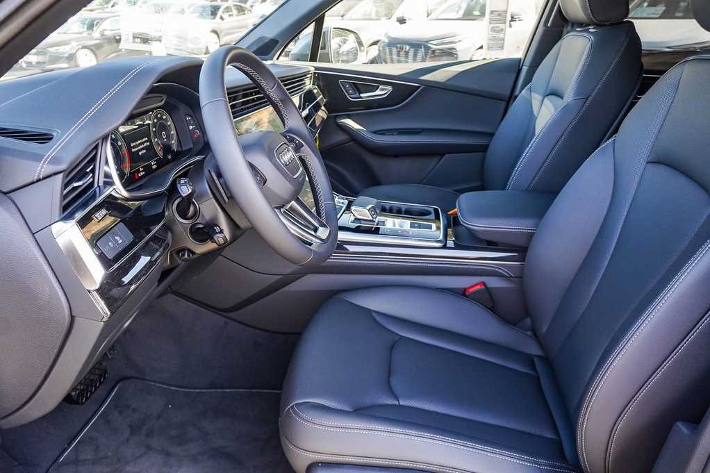 New 2026 Audi Q7 2.0T Premium Plus AWD/4WD image 20